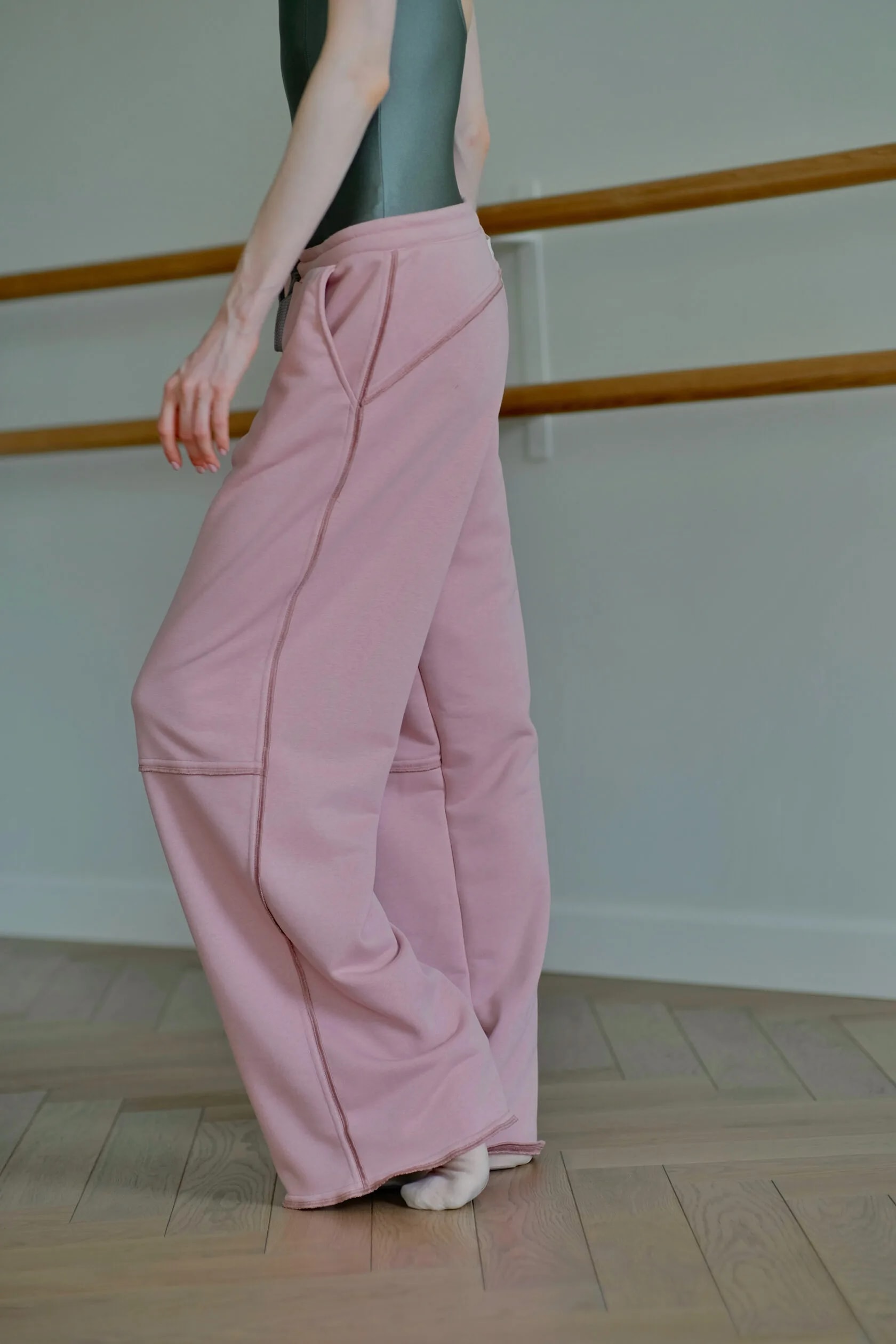 Брюки из футера